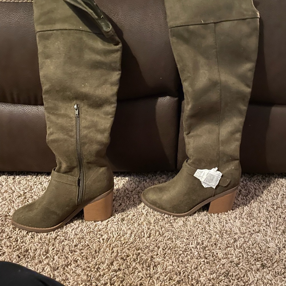 Green Boots